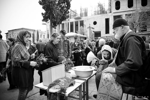 რატომ გრძნობს თამუნა მირიანაშვილი თავს კარგად მიტინგებზე Rating